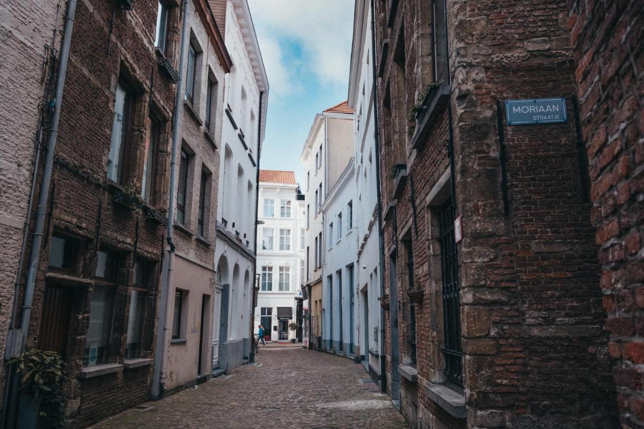 Vila Huize 'De Moriaan' In Historic Center Antverpy Exteriér fotografie